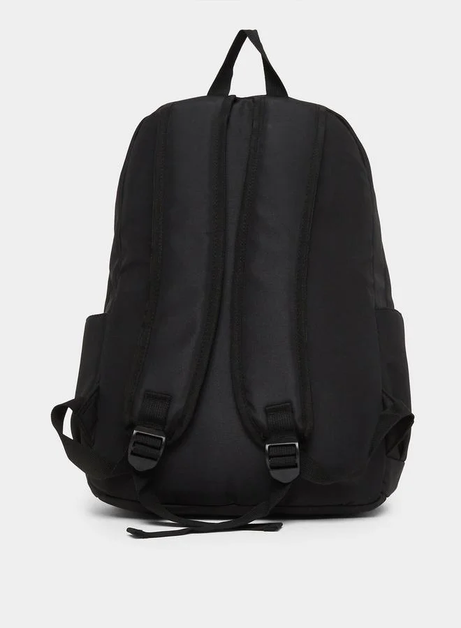 ستايلي شنطة ظهر بجيوب جانبية